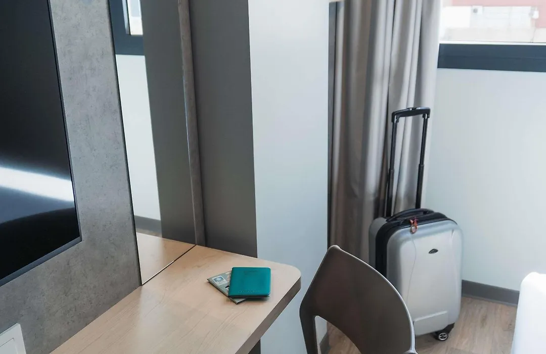 Ibis Budget Madrid Albasanz-1