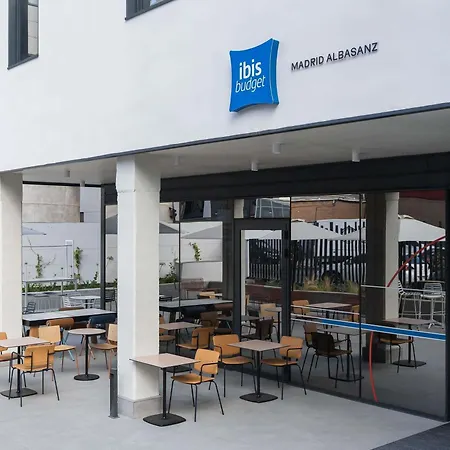 Ibis Budget Madrid Albasanz-3